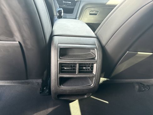 Used 2024 Cadillac XT5 Premium Luxury image 37