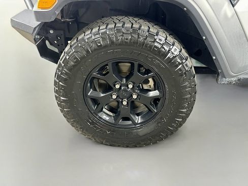 Used 2022 Jeep Wrangler Unlimited Sport AWD/4WD image 8