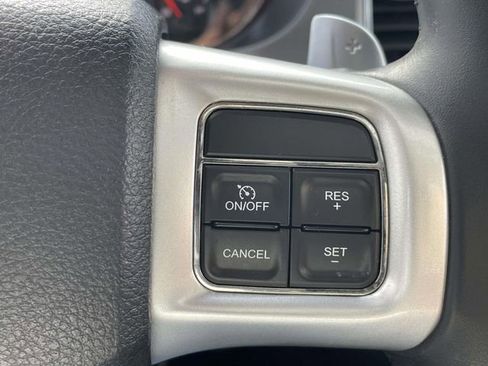 Used 2013 Dodge Charger R/T image 25