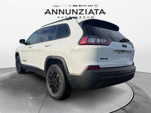 Certified 2023 Jeep Cherokee Altitude Lux image 3