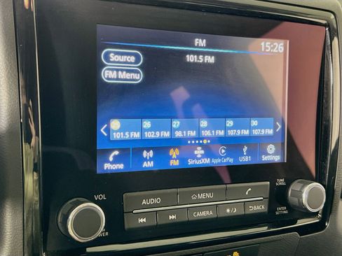 Used 2023 Nissan Frontier SV w/ Technology Package AWD/4WD image 14