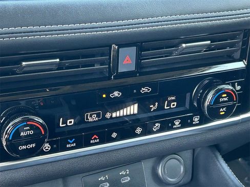 New 2026 Nissan Rogue Platinum w/ Platinum Premium Package image 28