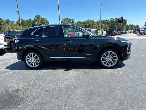 New 2025 Buick Envision Avenir image 5