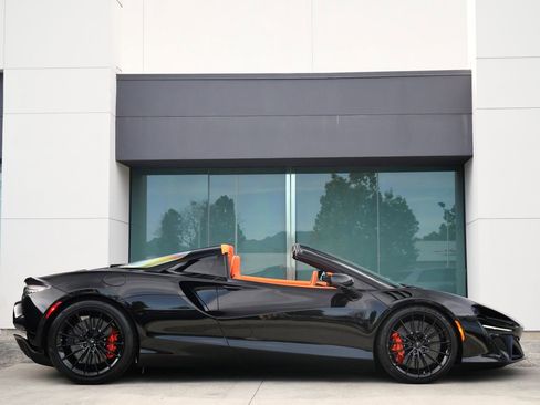 New 2026 McLaren Artura Spider image 3