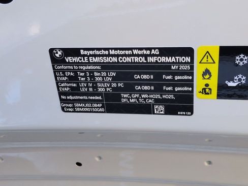Used 2025 BMW 330i xDrive Sedan image 27