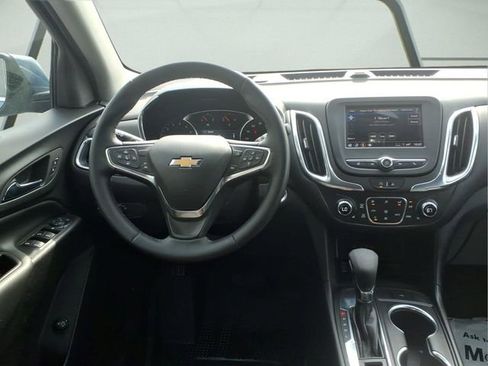 Certified 2024 Chevrolet Equinox LT w/ LPO, Floor Liner Package FWD image 10