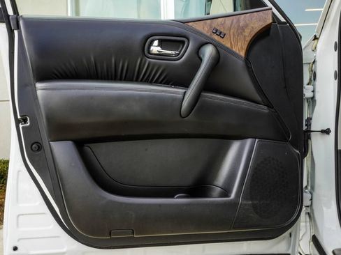 Used 2022 Nissan Armada SL RWD image 34