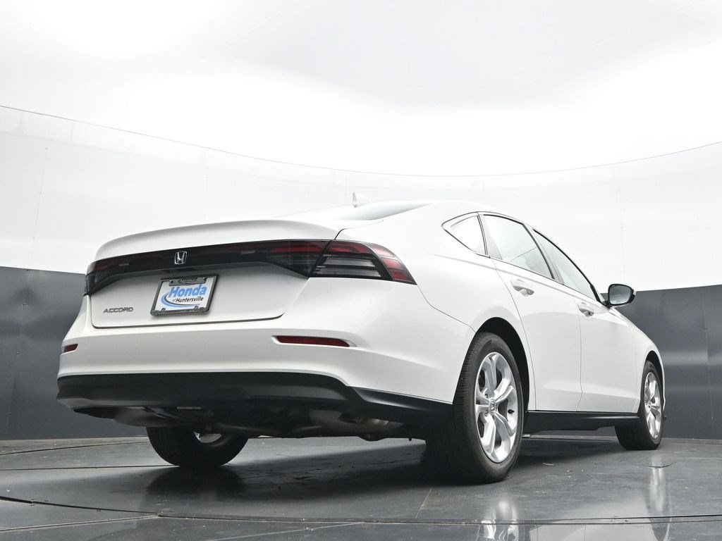 Used 2026 Honda Accord LX image 34