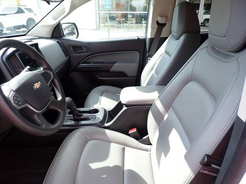 Used 2019 Chevrolet Colorado W/T w/ WT Convenience Package image 13