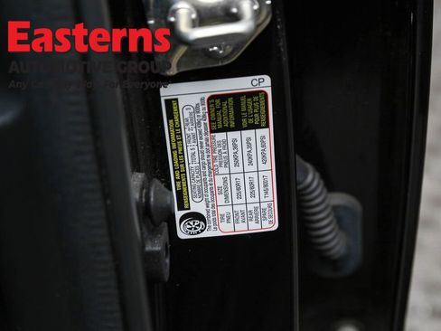 Used 2023 Subaru Forester Premium AWD/4WD image 39
