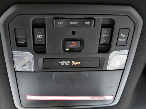 Used 2024 Toyota Sequoia Capstone image 41