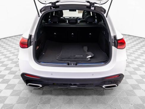 New 2026 Mercedes-Benz GLC 300 4MATIC image 32