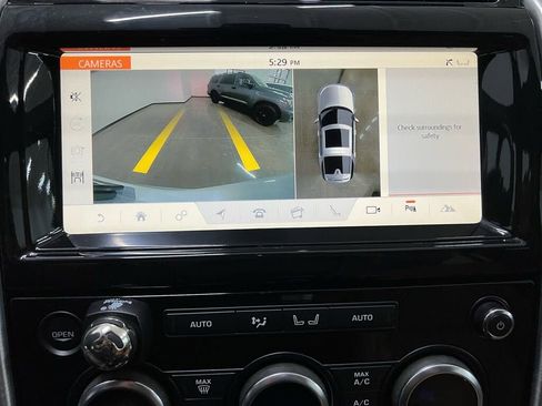 Used 2018 Land Rover Discovery HSE image 26