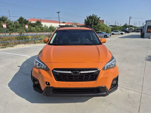 Used 2018 Subaru Crosstrek 2.0i Premium AWD/4WD image 3