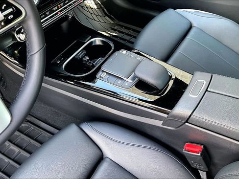 Certified 2021 Mercedes-Benz CLA 250 4MATIC image 14