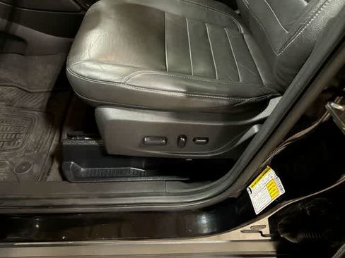 Used 2016 Ford Escape Titanium AWD/4WD image 24
