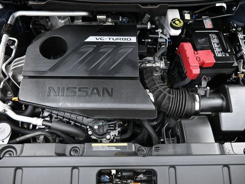 Used 2023 Nissan Rogue SV FWD image 17