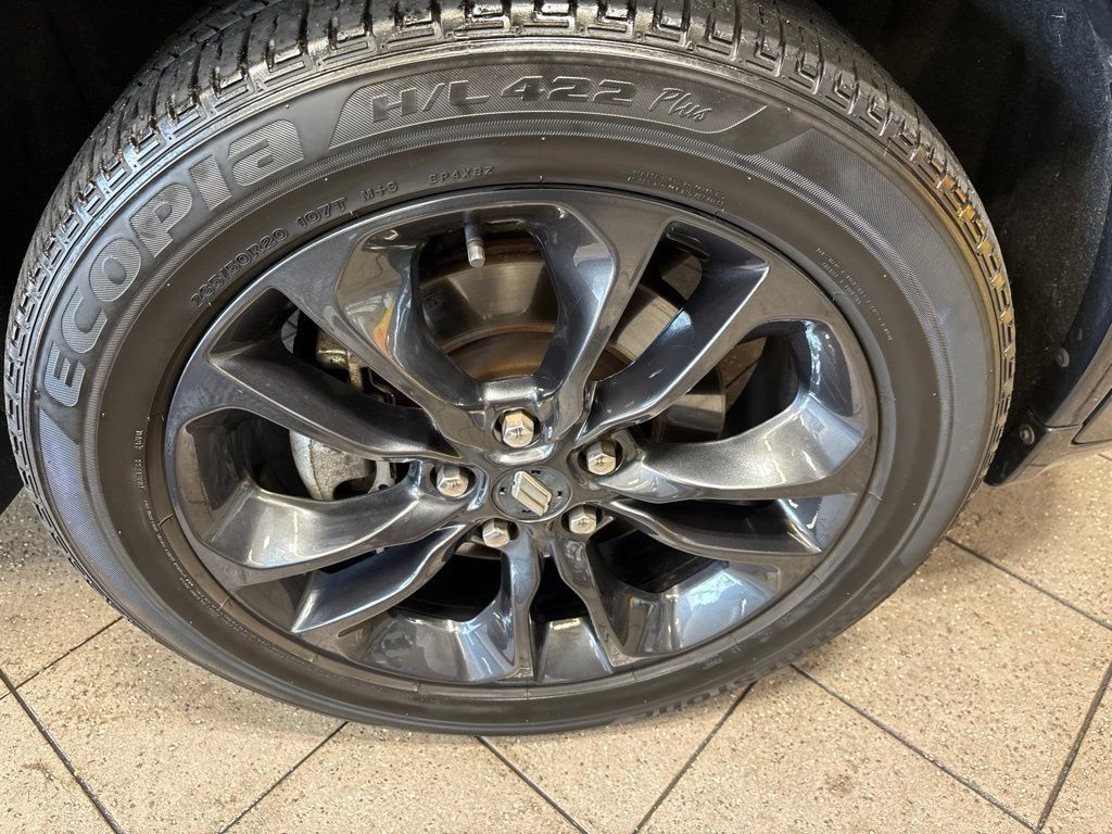 Used 2022 Dodge Durango SXT w/ Blacktop Package AWD/4WD image 15