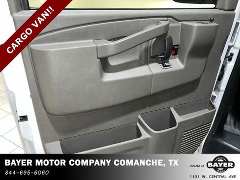 Used 2023 GMC Savana 2500 w/ Driver Convenience Package image 18