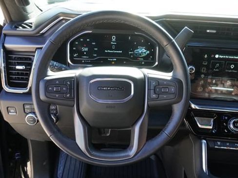 Used 2025 GMC Sierra 2500 Denali Ultimate AWD/4WD image 26
