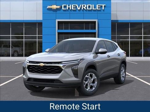 New 2026 Chevrolet Trax LS image 6