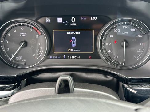 Used 2024 Cadillac XT6 Sport w/ Technology Package image 39