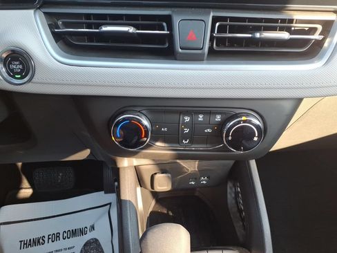 Used 2026 Chevrolet TrailBlazer LS w/ LS Convenience Package FWD image 22