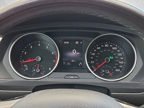 Used 2018 Volkswagen Tiguan S AWD/4WD image 11