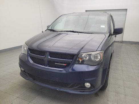 Used 2017 Dodge Grand Caravan GT image 15