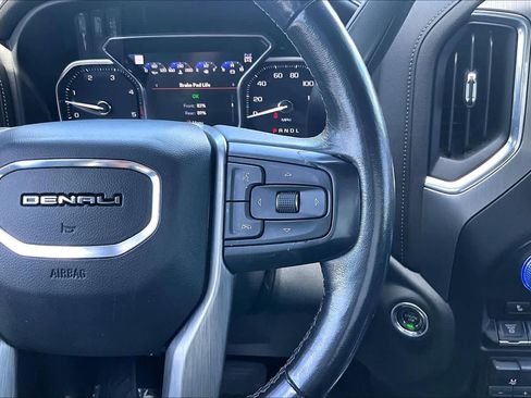 Used 2021 GMC Sierra 2500 Denali w/ Denali Ultimate Package AWD/4WD image 22