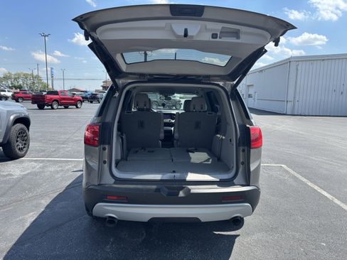 Used 2019 GMC Acadia SLT AWD/4WD image 5
