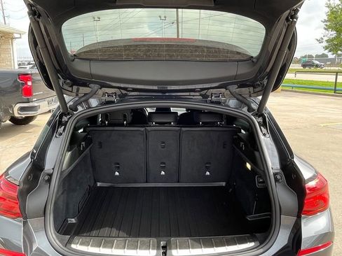 Used 2018 BMW X2 sDrive28i w/ Convenience Package FWD image 27