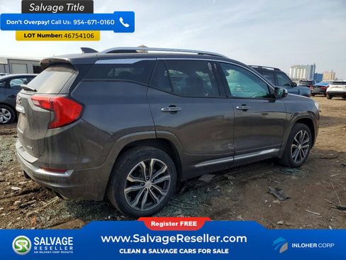 Used 2019 GMC Terrain Denali w/ GMC Pro Grade Package AWD/4WD image 4