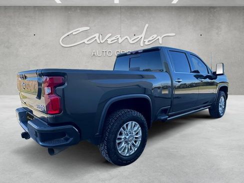 Used 2022 Chevrolet Silverado 2500 High Country w/ Z71 Off-Road Package image 16