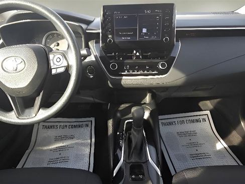 Used 2020 Toyota Corolla LE w/ LE Convenience Package FWD image 13