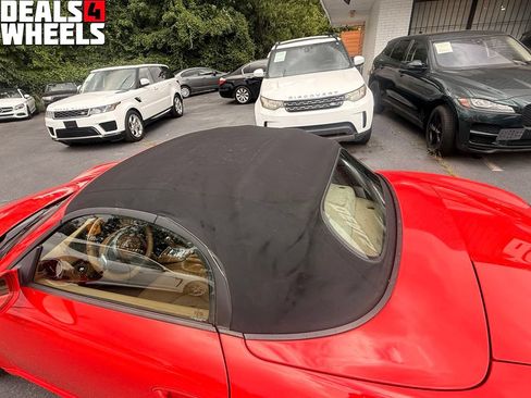 Used 2010 Porsche Boxster RWD image 16