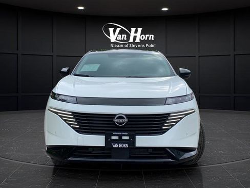 Used 2025 Nissan Murano Platinum w/ Cargo Package AWD/4WD image 2