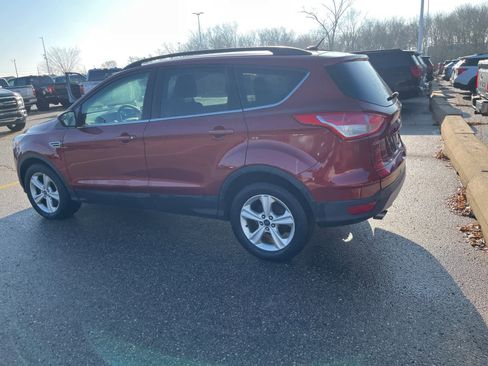 Used 2015 Ford Escape SE w/ Equipment Group 201A image 8
