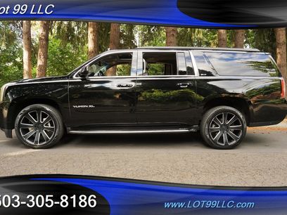 Used 2018 GMC Yukon XL SLT w/ Open Road Package