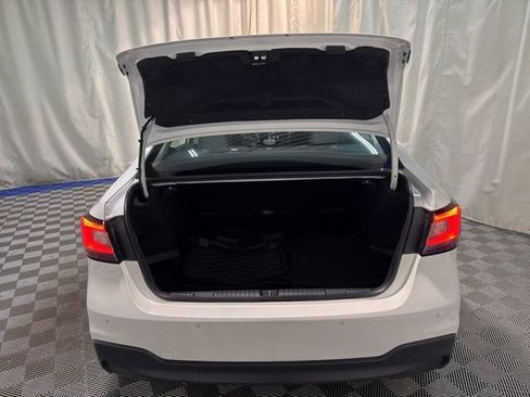 Certified 2025 Subaru Legacy Limited image 37