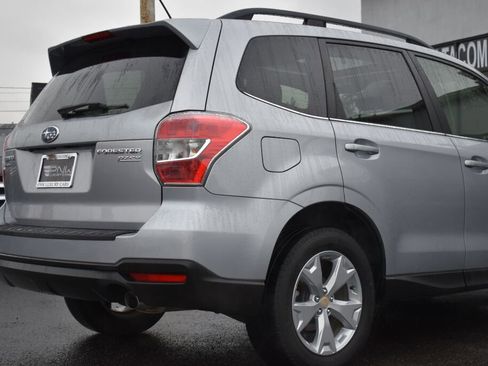 Used 2015 Subaru Forester 2.5i Limited image 9