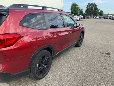 Used 2024 Subaru Ascent Onyx Edition AWD/4WD image 4