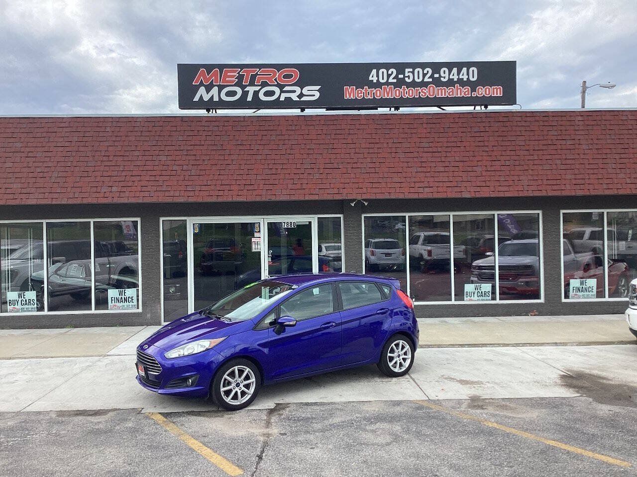 Used 2015 Ford Fiesta SE w/ Equipment Group 201A FWD image 1