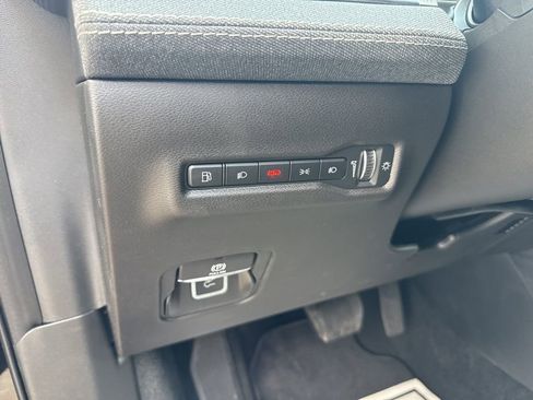 New 2026 Jeep Cherokee Laredo AWD/4WD image 17