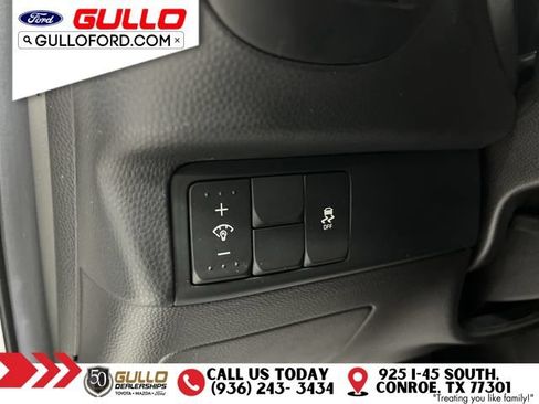 Used 2017 Kia Soul + FWD image 19