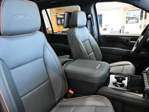 New 2026 GMC Yukon XL AT4 image 9