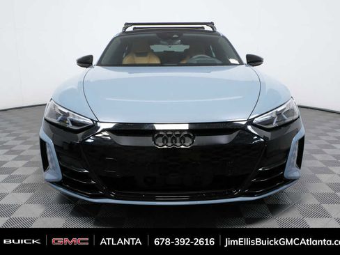 Used 2022 Audi e-tron GT Premium Plus image 22