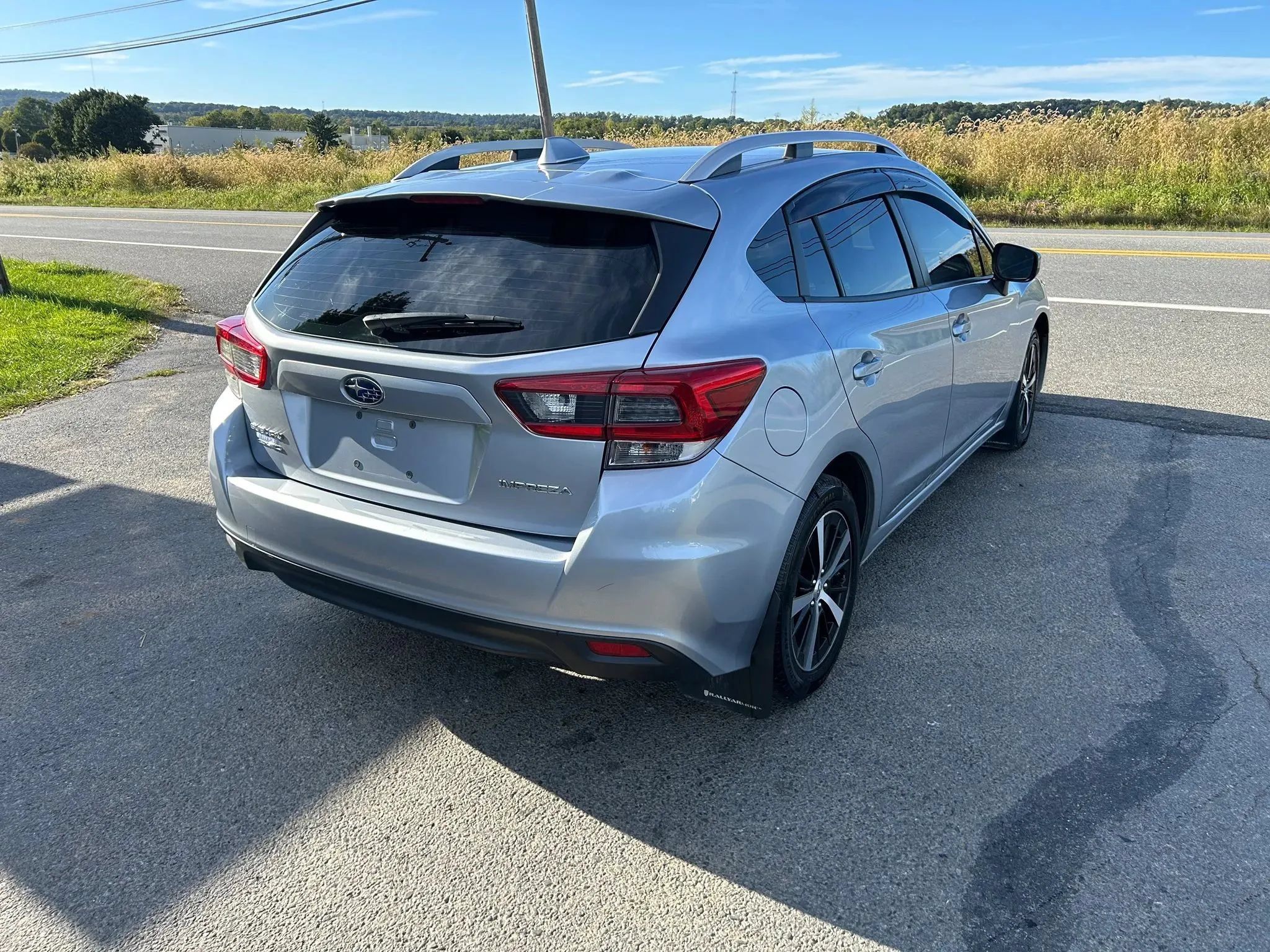Used 2022 Subaru Impreza 2.0i Premium AWD/4WD image 6