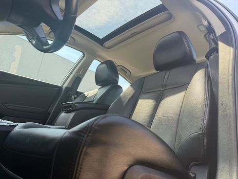 Used 2011 Nissan Altima 3.5 SR w/ 3.5SR Premium Pkg image 11