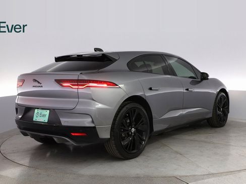 Used 2024 Jaguar I-PACE R-Dynamic HSE image 12